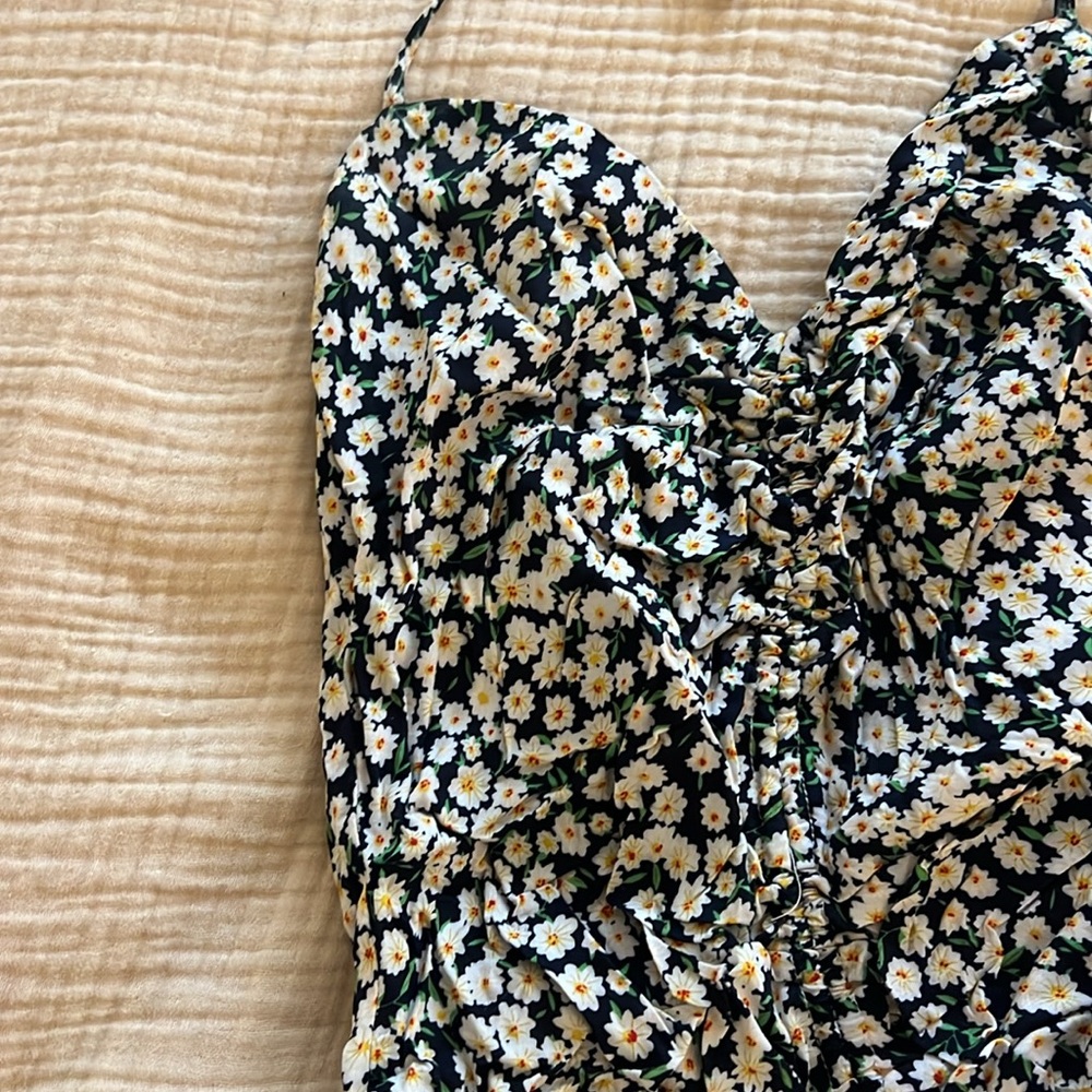PRINCESS POLLY FLORAL DRESS - Picture 2 of 5